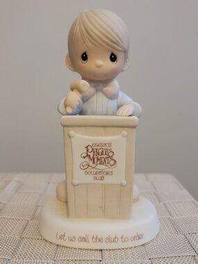 Precious Moments Figurine "Let Us Call The Club To Order" 1985 Jonathan & David
